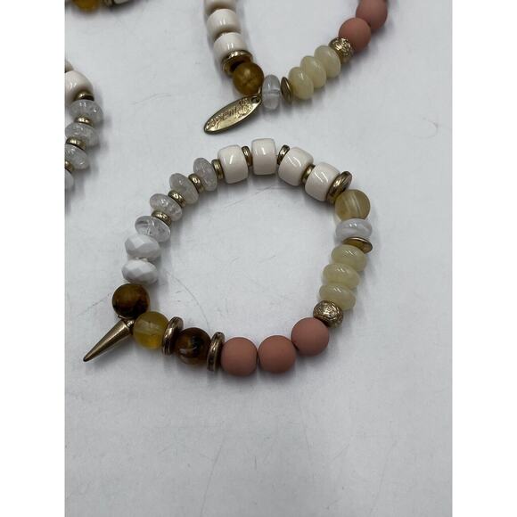 Plunder Design Kiss Me Set of Four‎ Retired peach, cream and gold beads Bracelet - Picture 6 of 8
